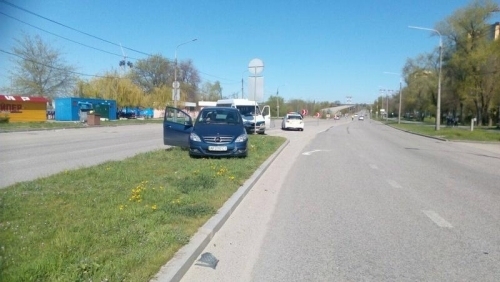 В Запорожье на Набережной маршрутка В Запорожье на Набережной маршрутка