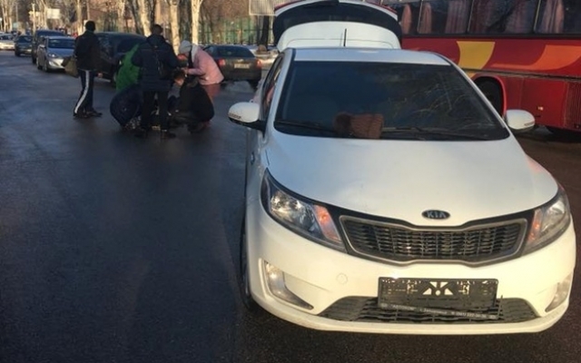ДТП в центре Запорожья: Джип сбил двоих студенток (ФОТО) Фото № 1 ДТП в центре Запорожья: Джип сбил двоих студенток (ФОТО) Фото № 1