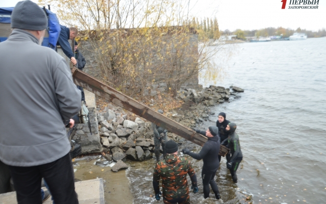 Сегодня в Запорожье прошла самая массовая акция (ФОТО, ВИДЕО) Фото № 2 Сегодня в Запорожье прошла самая массовая акция (ФОТО, ВИДЕО) Фото № 2