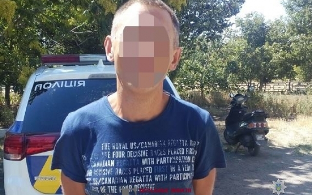 Запорожцы выкинули хулиганистого россиянина (ФОТО) Фото № 0 Запорожцы выкинули хулиганистого россиянина (ФОТО) Фото № 0
