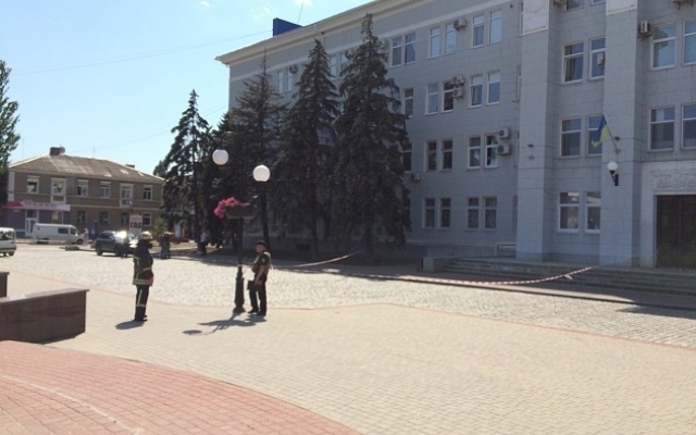 В Запорожской области из мэрии эвакуировали депутатов (ФОТО) Фото № 1 В Запорожской области из мэрии эвакуировали депутатов (ФОТО) Фото № 1