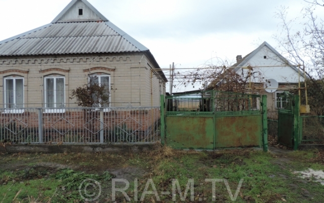 Опубликованы первые фото с места убийства женщины и ее ребенка Фото № 1 Опубликованы первые фото с места убийства женщины и ее ребенка Фото № 1