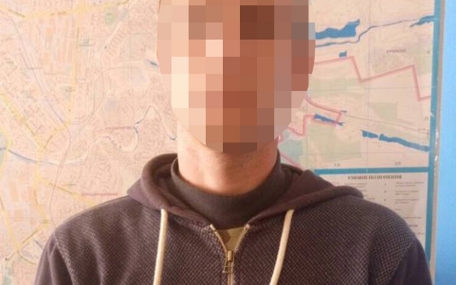 В Запорожье избили и ограбили мужчину (ФОТО) Фото № 0 В Запорожье избили и ограбили мужчину (ФОТО) Фото № 0