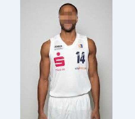 Курьезы: Трое баскетболистов NBA Курьезы: Трое баскетболистов NBA