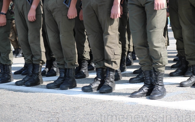 В центре Запорожья военнослужащие примут присягу Фото № 0 В центре Запорожья военнослужащие примут присягу Фото № 0