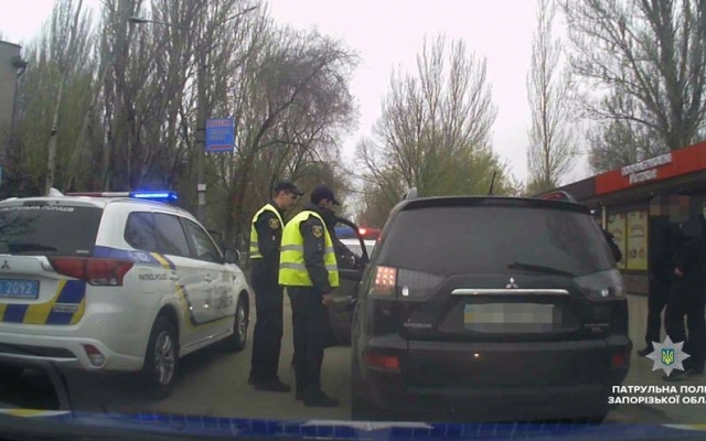 Запорожские полицейские устроили погоню за Запорожские полицейские устроили погоню за