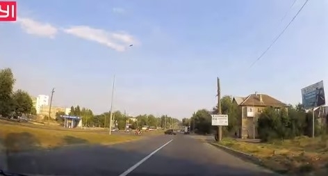 По Запорожском курорту несся неадекват на авто (ВИДЕО) Фото № 0 По Запорожском курорту несся неадекват на авто (ВИДЕО) Фото № 0