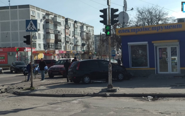 ДТП в Запорожской области: Легковушка ДТП в Запорожской области: Легковушка