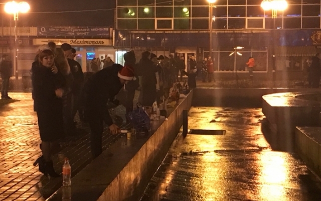 Жители Запорожской области изрядно насвинячили в новогоднюю ночь (ФОТО) Фото № 0 Жители Запорожской области изрядно насвинячили в новогоднюю ночь (ФОТО) Фото № 0