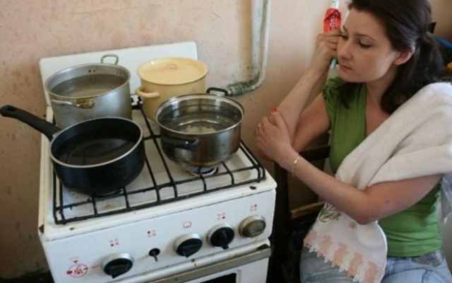Запорожцы на месяц останутся без горячей воды Фото № 0 Запорожцы на месяц останутся без горячей воды Фото № 0