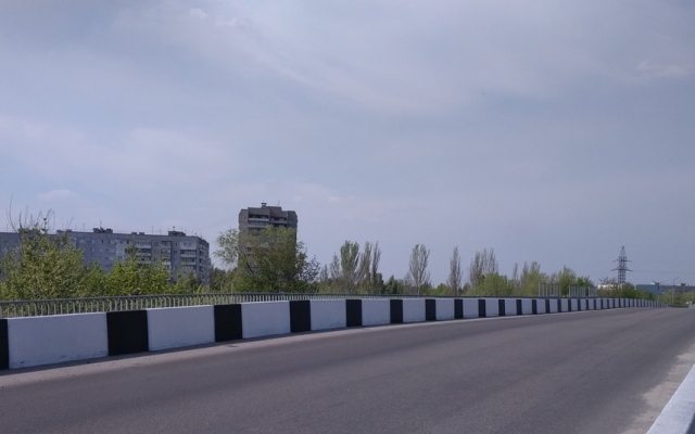 На запорожском мосту появились ограждения (ФОТО) Фото № 0 На запорожском мосту появились ограждения (ФОТО) Фото № 0