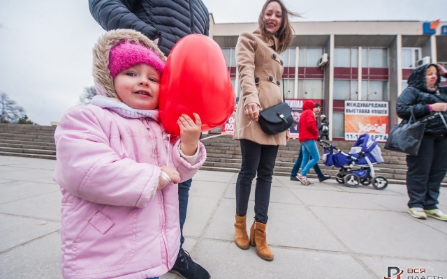 Сегодняшний праздник в Запорожье в фотографиях Фото № 21 Сегодняшний праздник в Запорожье в фотографиях Фото № 21