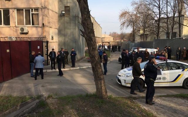 В Запорожье заминировали предприятие Фото № 0 В Запорожье заминировали предприятие Фото № 0