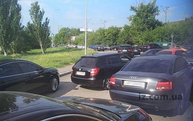 На мосту Преображенского пробка: Столкнулись несколько автомобилей (ФОТО) Фото № 0 На мосту Преображенского пробка: Столкнулись несколько автомобилей (ФОТО) Фото № 0
