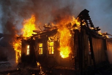 В Запорожье на пожаре сгорел мужчина Фото № 0 В Запорожье на пожаре сгорел мужчина Фото № 0