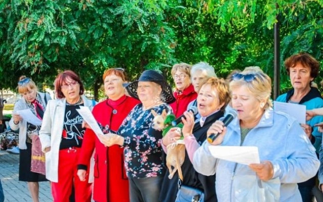 В Запорожской области провели необычный флешмоб (ФОТО) Фото № 0 В Запорожской области провели необычный флешмоб (ФОТО) Фото № 0