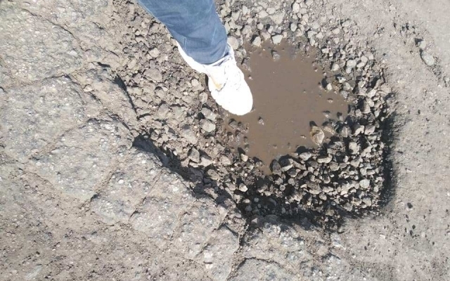 Запорожанка пожаловалась на ужасные дороги в области (ФОТО) Фото № 1 Запорожанка пожаловалась на ужасные дороги в области (ФОТО) Фото № 1