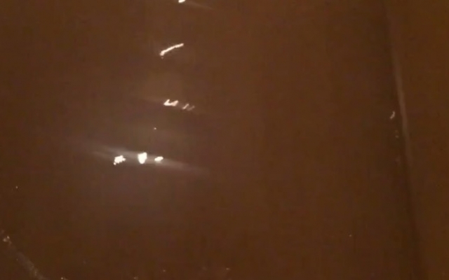 Смотрите: видео потопа в запорожской квартире Фото № 0 Смотрите: видео потопа в запорожской квартире Фото № 0