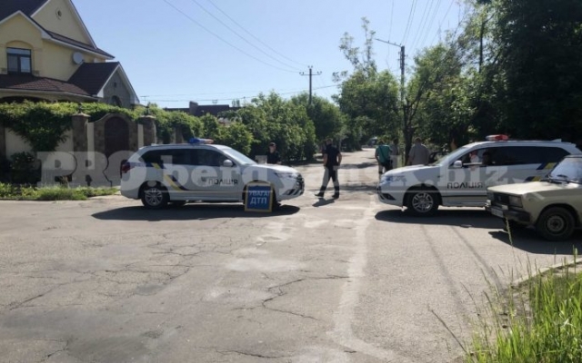В Запорожской области дорогу не поделили автомобили В Запорожской области дорогу не поделили автомобили