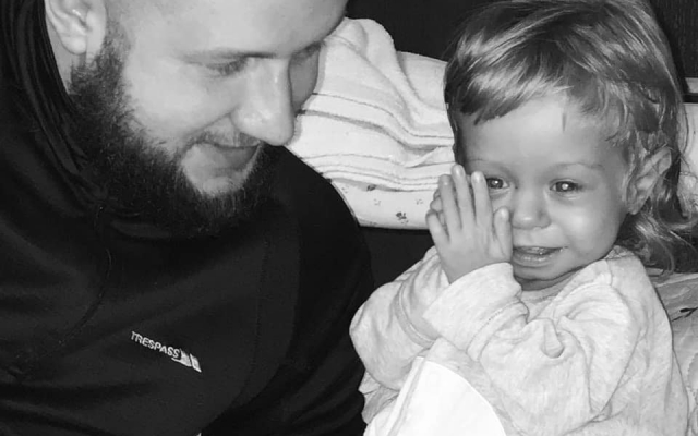 Нужна помощь:2-летняя запорожанка очень страдает (ФОТО) Фото № 0 Нужна помощь:2-летняя запорожанка очень страдает (ФОТО) Фото № 0