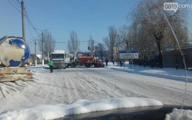 Под Запорожьем произошло массовое ДТП, пострадал мужчина (ФОТО) Фото № 1 Под Запорожьем произошло массовое ДТП, пострадал мужчина (ФОТО) Фото № 1