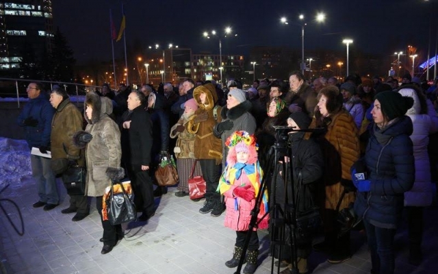 Запорожские активисты собрались в честь разгона местного майдана Фото № 1 Запорожские активисты собрались в честь разгона местного майдана Фото № 1