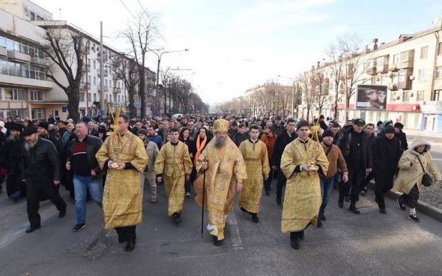 Крестный ход православных Московского патриархата. Комментарии Владимира Буряка Фото № 0 Крестный ход православных Московского патриархата. Комментарии Владимира Буряка Фото № 0