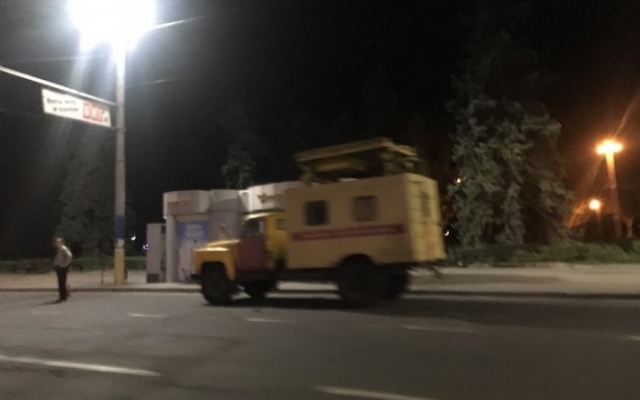 В центре Запорожья оторвался троллейбусный провод (ФОТО) Фото № 1 В центре Запорожья оторвался троллейбусный провод (ФОТО) Фото № 1