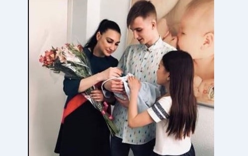 Бывшая жена экс-мэра Запорожья стала многодетной матерью (ФОТО) Фото № 0 Бывшая жена экс-мэра Запорожья стала многодетной матерью (ФОТО) Фото № 0