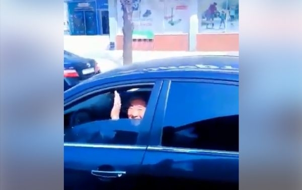 Запорожского экс-мэра сняли на видео во время нарушения ПДД (ВИДЕО) Фото № 0 Запорожского экс-мэра сняли на видео во время нарушения ПДД (ВИДЕО) Фото № 0