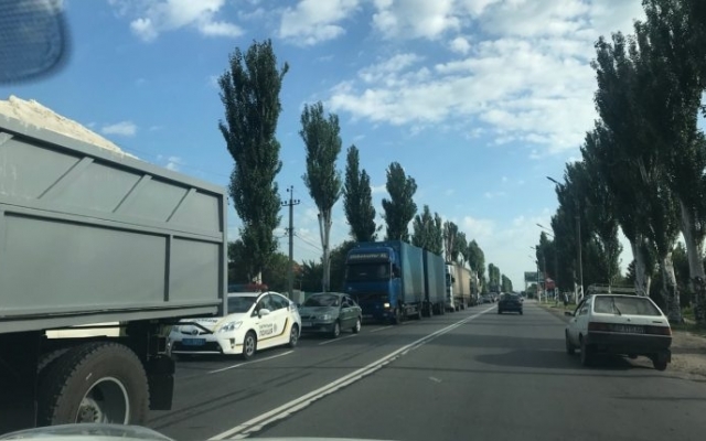 Отдыхающие не могут попасть на курорты (ФОТО, ВИДЕО) Фото № 0 Отдыхающие не могут попасть на курорты (ФОТО, ВИДЕО) Фото № 0