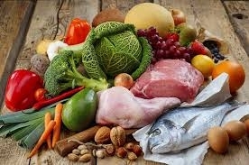 Запорожцам на заметку: Какие продукты не стоит употреблять в жару Фото № 0 Запорожцам на заметку: Какие продукты не стоит употреблять в жару Фото № 0