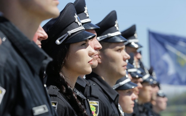 В Запорожье снова разгорелся скандал с полицейскими Фото № 0 В Запорожье снова разгорелся скандал с полицейскими Фото № 0