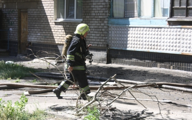 В Шевченковском районе горела многоэтажка (ФОТО) Фото № 4 В Шевченковском районе горела многоэтажка (ФОТО) Фото № 4