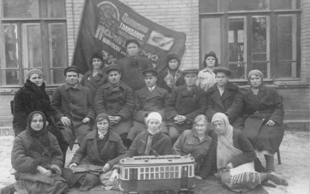 Известный запорожец показал историю городского трамвая на снимках (ФОТО) Фото № 9 Известный запорожец показал историю городского трамвая на снимках (ФОТО) Фото № 9