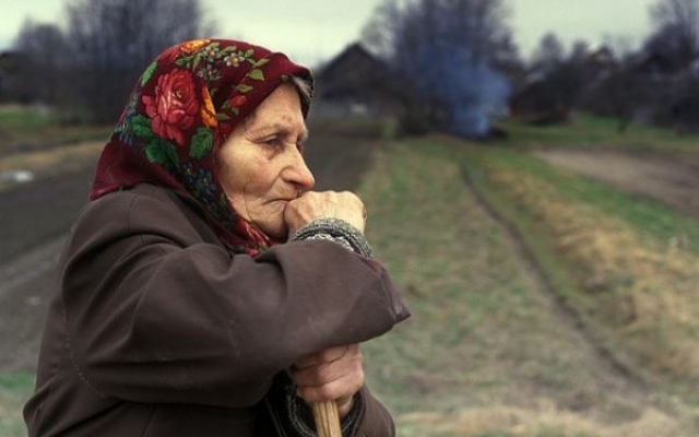 В Запорожье помогали потерявшейся бабушке, которой почти 100 лет Фото № 0 В Запорожье помогали потерявшейся бабушке, которой почти 100 лет Фото № 0