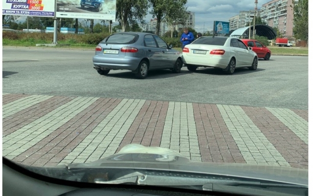 В Запорожье неподалеку от В Запорожье неподалеку от