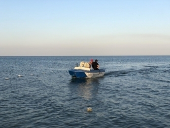 На популярном курорте харьковчанку на надувном матрасе унесло в море Фото № 0 На популярном курорте харьковчанку на надувном матрасе унесло в море Фото № 0