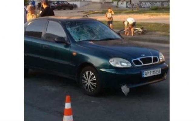 В сети появилось видео кровавого ДТП на Песках Фото № 0 В сети появилось видео кровавого ДТП на Песках Фото № 0