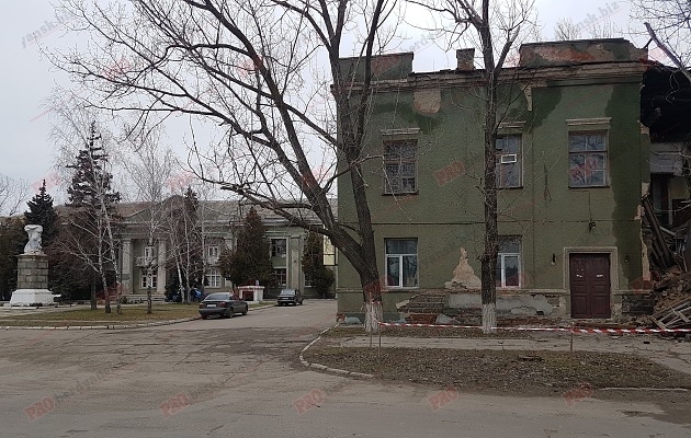 В Запорожской области обрушилось здание (ФОТО) Фото № 0 В Запорожской области обрушилось здание (ФОТО) Фото № 0