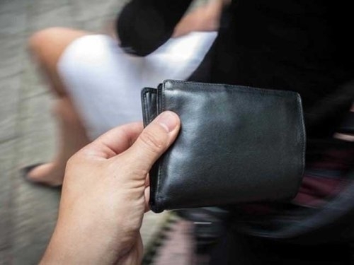 В Запорожье участились случаи воровства в маршрутках Фото № 0 В Запорожье участились случаи воровства в маршрутках Фото № 0
