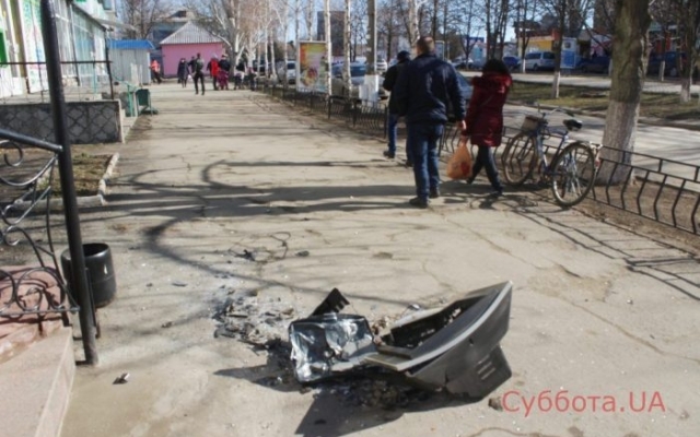В Запорожской области на людей падают телевизоры Фото № 0 В Запорожской области на людей падают телевизоры Фото № 0