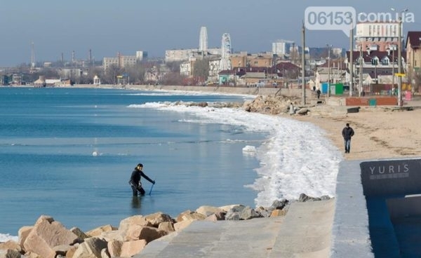 Азовское море скинуло ледяные оковы (ФОТО) Фото № 1 Азовское море скинуло ледяные оковы (ФОТО) Фото № 1