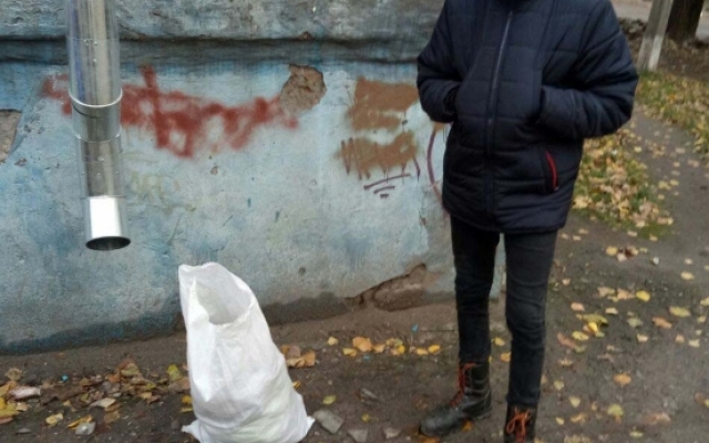 Подростки оставили запорожцев без Интернета (ФОТО) Фото № 0 Подростки оставили запорожцев без Интернета (ФОТО) Фото № 0