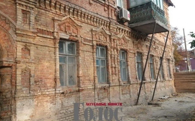 В Запорожье реконструируют историческое здание (ФОТО) Фото № 3 В Запорожье реконструируют историческое здание (ФОТО) Фото № 3