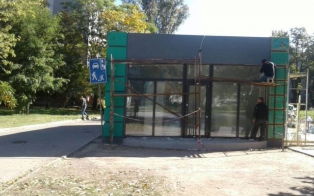 В Запорожье приостановили строительство скандального дома (ФОТО) Фото № 1 В Запорожье приостановили строительство скандального дома (ФОТО) Фото № 1