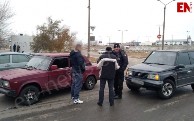 ДТП в Запорожской области: Внедорожник протаранил ДТП в Запорожской области: Внедорожник протаранил