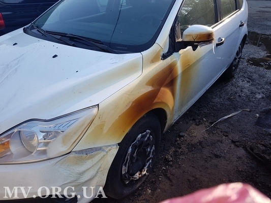 В Запорожской области сгрело три автомобиля, один из которых принадлежит прокурору (ФОТО) Фото № 3 В Запорожской области сгрело три автомобиля, один из которых принадлежит прокурору (ФОТО) Фото № 3