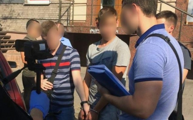 В Запорожье задержаны особо опасные преступники (ФОТО, ВИДЕО) Фото № 0 В Запорожье задержаны особо опасные преступники (ФОТО, ВИДЕО) Фото № 0