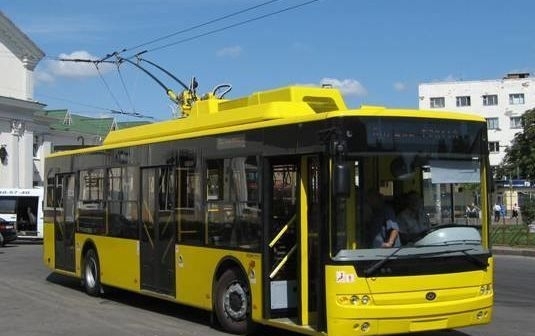 В Запорожье водитель троллейбуса выгнал всех пассажиров Фото № 0 В Запорожье водитель троллейбуса выгнал всех пассажиров Фото № 0